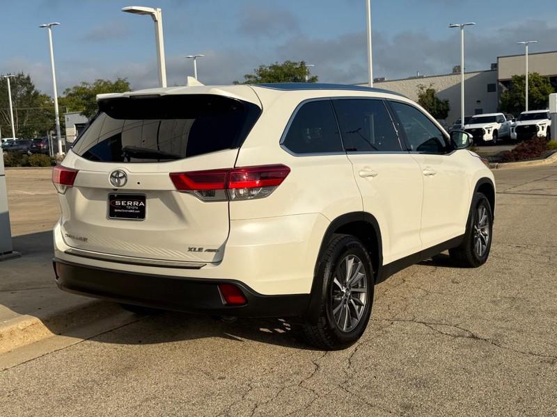 used 2019 Toyota Highlander car, priced at $20,450