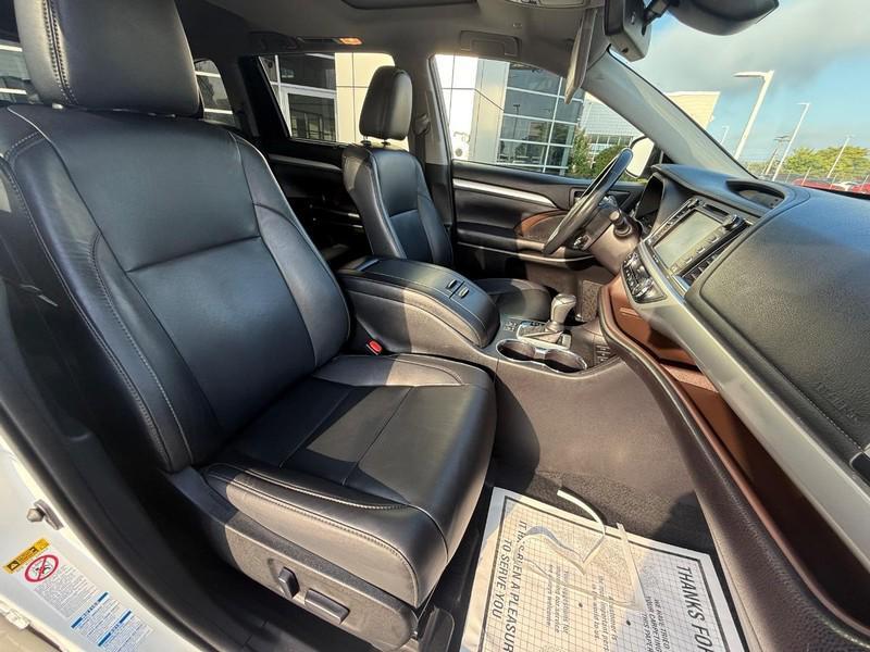 used 2019 Toyota Highlander car, priced at $20,450