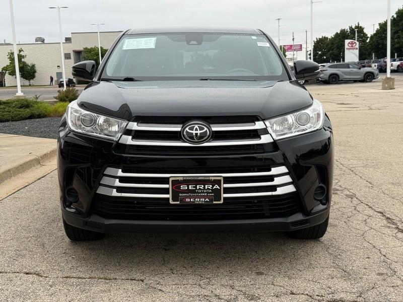 used 2019 Toyota Highlander car, priced at $28,647