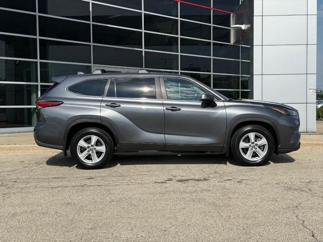 used 2023 Toyota Highlander car, priced at $31,450