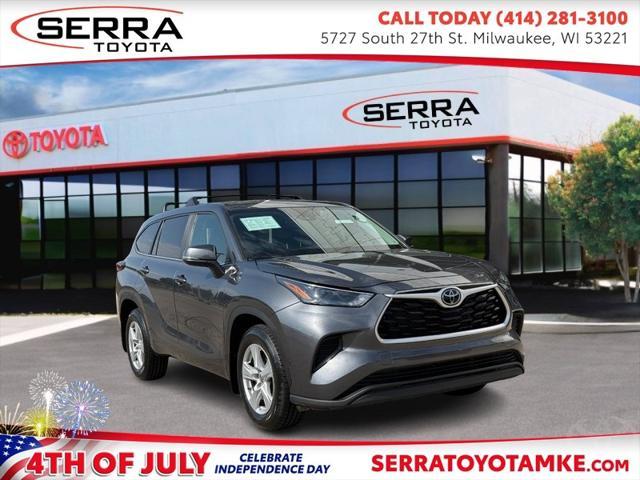 used 2023 Toyota Highlander car, priced at $31,450