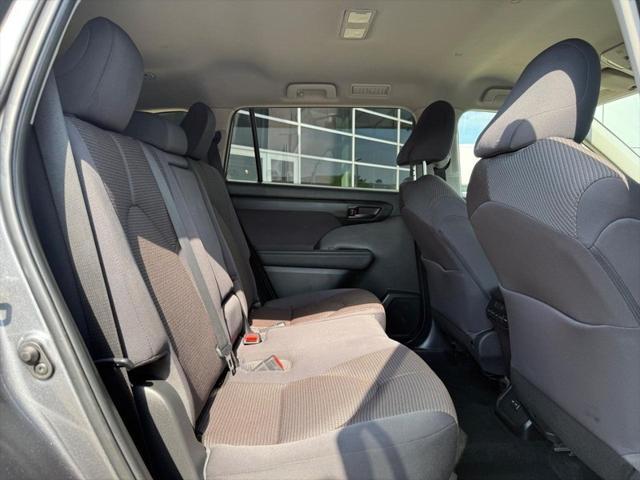 used 2023 Toyota Highlander car, priced at $31,450