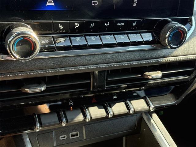 used 2023 Chevrolet Colorado car, priced at $34,344