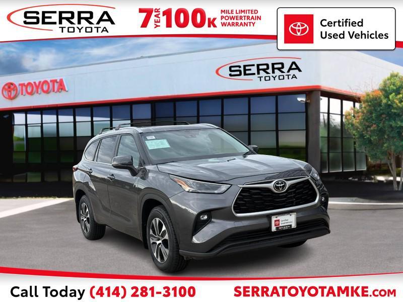 used 2023 Toyota Highlander car, priced at $35,000