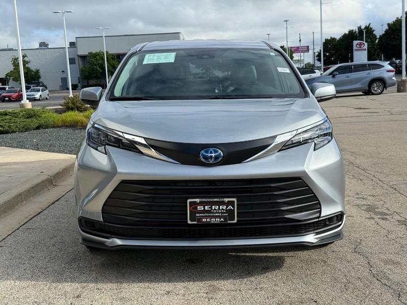 used 2024 Toyota Sienna car, priced at $43,850