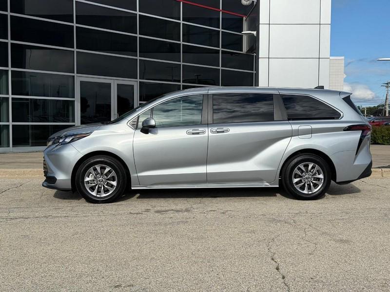 used 2024 Toyota Sienna car, priced at $43,850