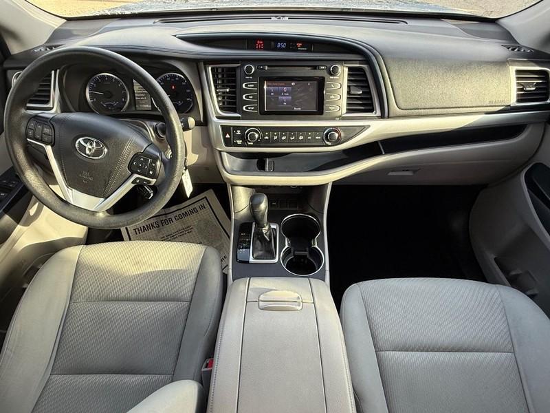 used 2019 Toyota Highlander car, priced at $19,989