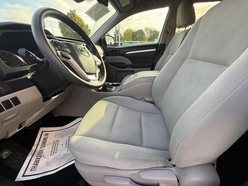 used 2019 Toyota Highlander car, priced at $19,989