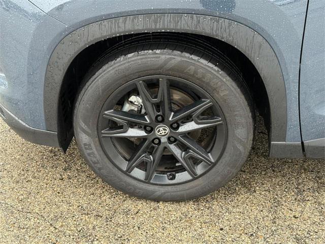 used 2024 Toyota Grand Highlander car, priced at $49,450