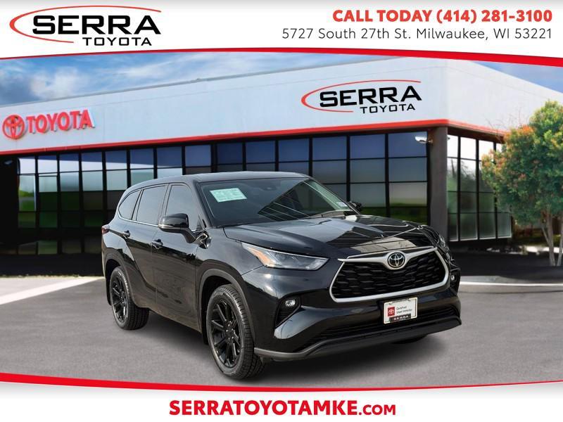 used 2024 Toyota Highlander car, priced at $34,200