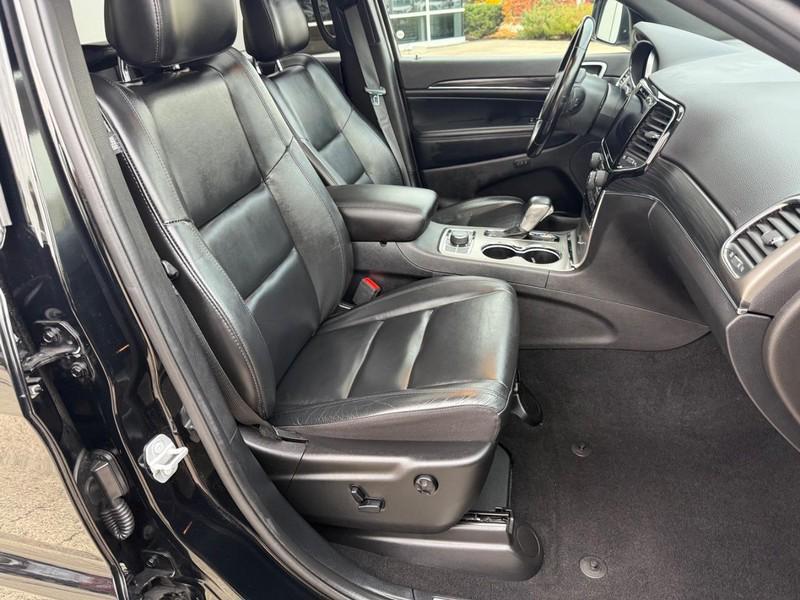 used 2021 Jeep Grand Cherokee car, priced at $24,759