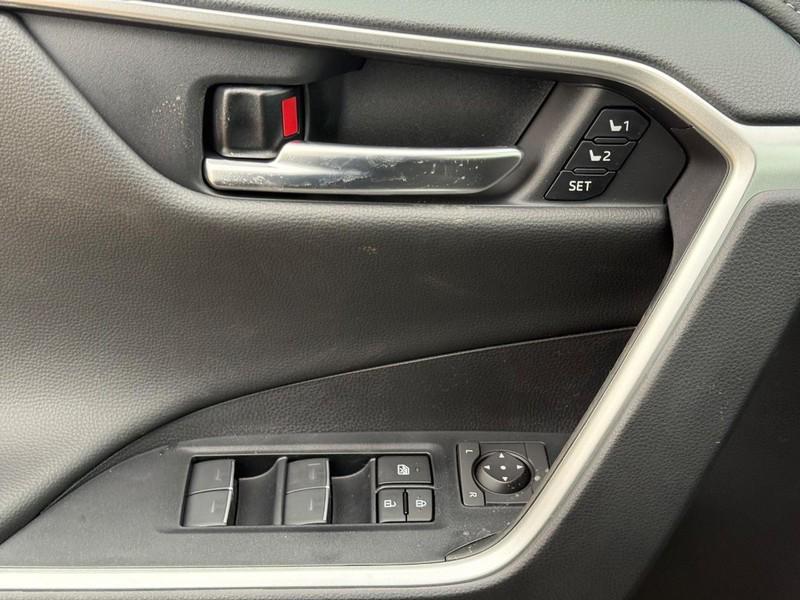 new 2025 Toyota RAV4 car, priced at $40,108