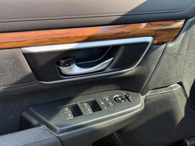 used 2017 Honda CR-V car, priced at $17,272