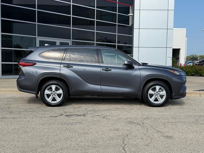 used 2020 Toyota Highlander car, priced at $29,980
