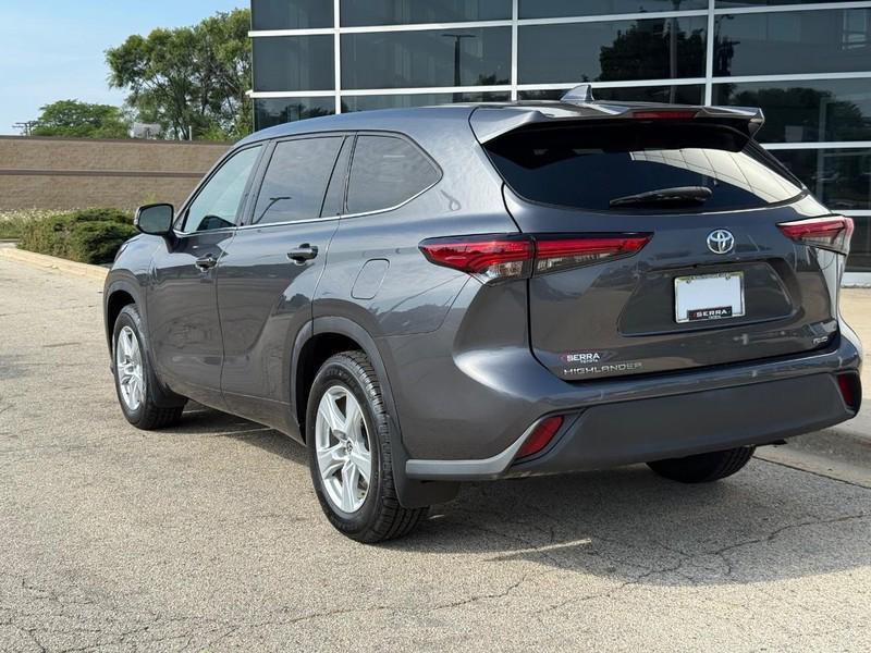 used 2020 Toyota Highlander car, priced at $29,980