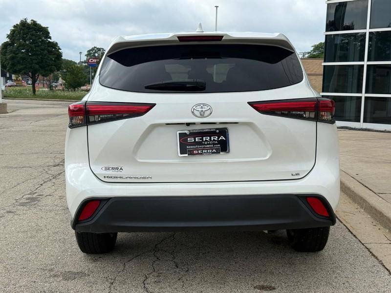 used 2021 Toyota Highlander car, priced at $28,459