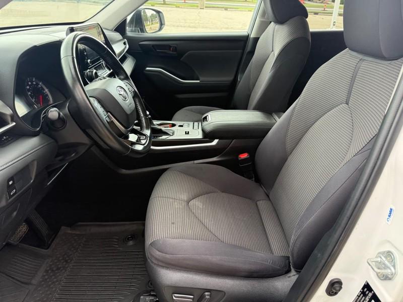 used 2021 Toyota Highlander car, priced at $28,459
