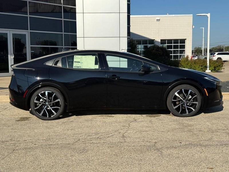 new 2026 Toyota Prius Plug-In Hybrid car, priced at $42,963