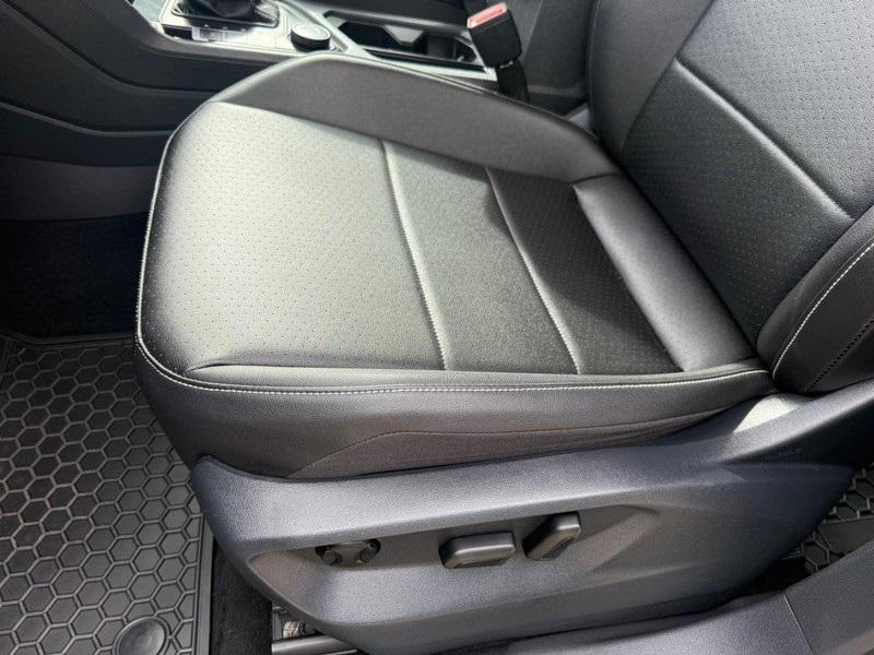 used 2021 Volkswagen Tiguan car, priced at $17,851