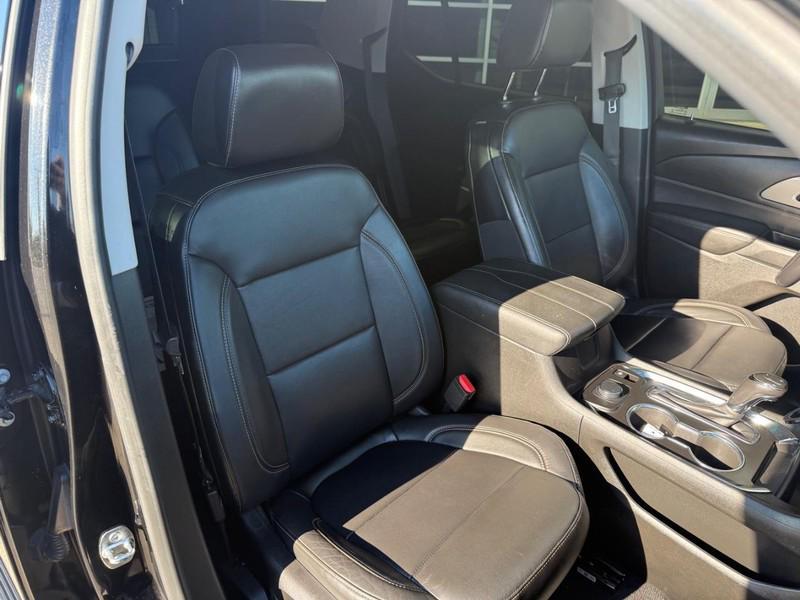 used 2019 Chevrolet Traverse car, priced at $16,220