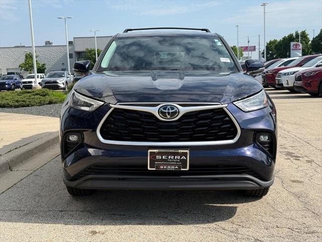 used 2020 Toyota Highlander car, priced at $27,883