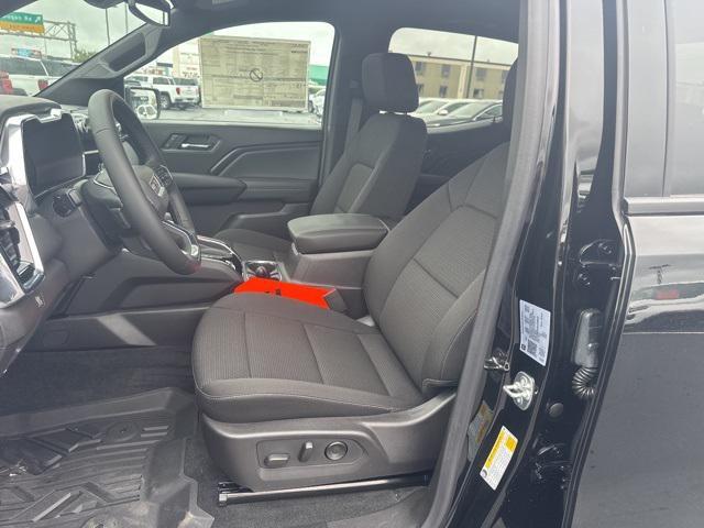 new 2025 GMC Canyon car, priced at $46,265