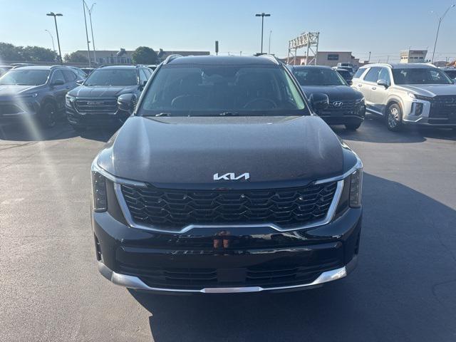 used 2024 Kia Sorento car, priced at $26,753