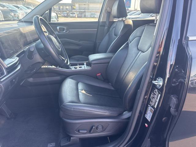 used 2024 Kia Sorento car, priced at $26,753