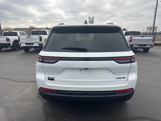 used 2023 Jeep Grand Cherokee car, priced at $30,397