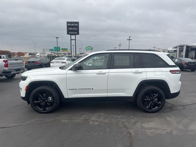 used 2023 Jeep Grand Cherokee car, priced at $30,397