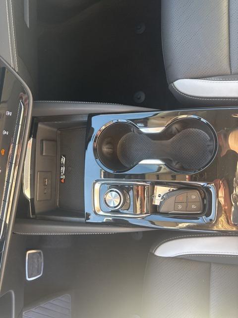 used 2025 Buick Envision car, priced at $32,994