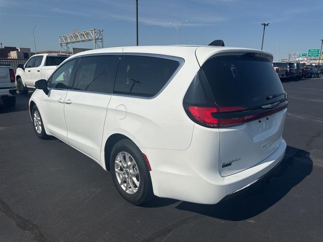 used 2023 Chrysler Pacifica car, priced at $24,489