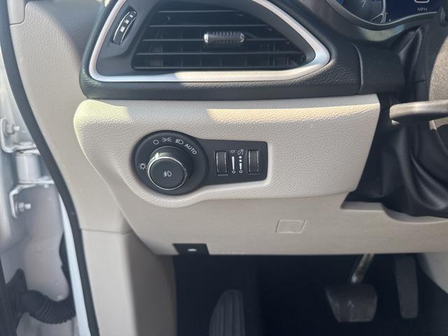 used 2023 Chrysler Pacifica car, priced at $24,489