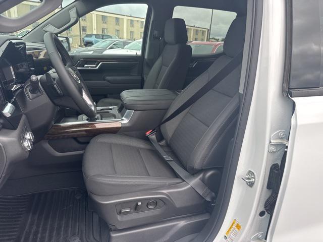 new 2025 GMC Sierra 1500 car, priced at $64,690
