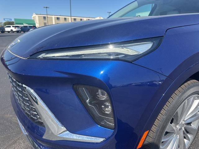 new 2025 Buick Envision car, priced at $47,595