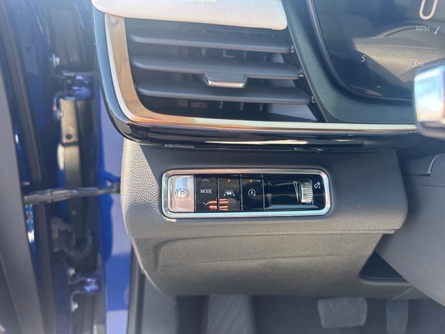 new 2025 Buick Envision car, priced at $47,595