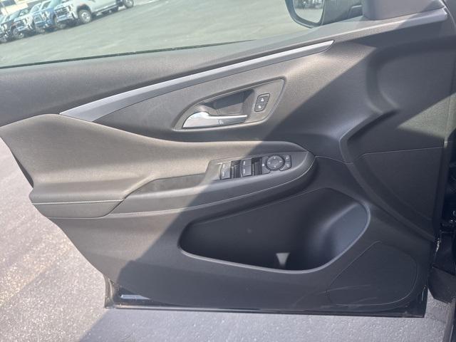 new 2025 Buick Envista car, priced at $27,470