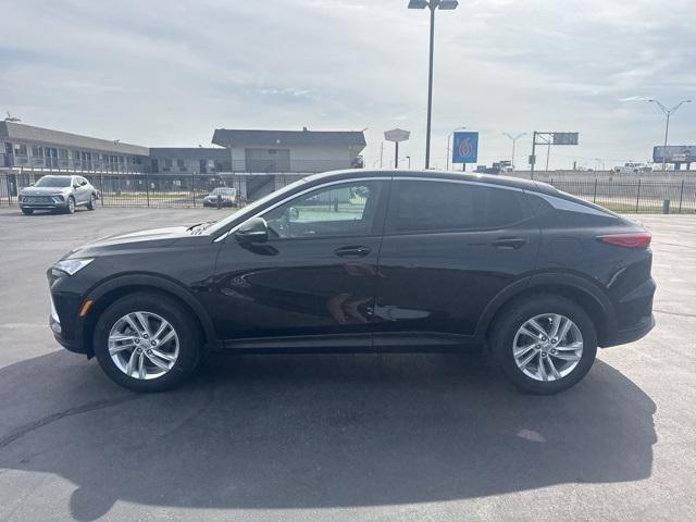 new 2025 Buick Envista car, priced at $27,470