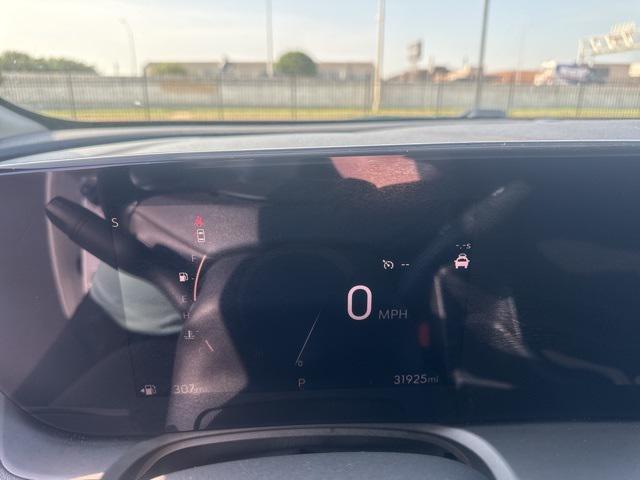 used 2024 Buick Encore GX car, priced at $22,990