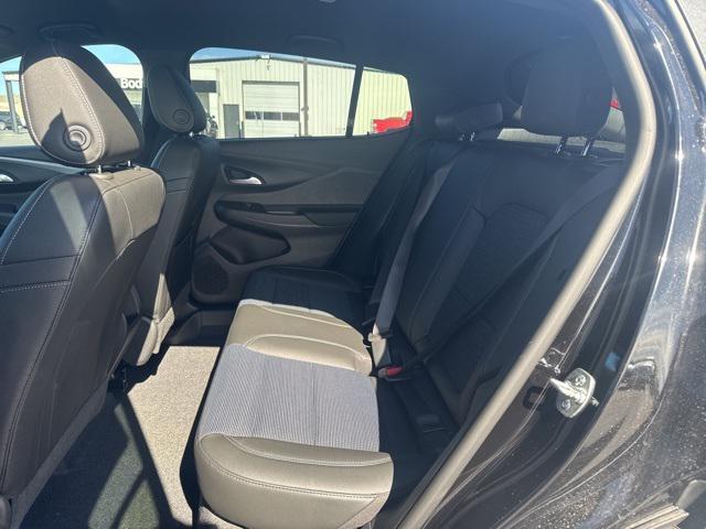 new 2025 Buick Envista car, priced at $26,920