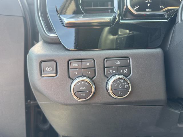 new 2025 GMC Sierra 1500 car, priced at $64,035