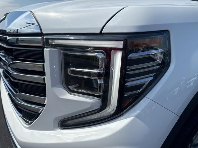 used 2024 GMC Sierra 1500 car, priced at $46,875