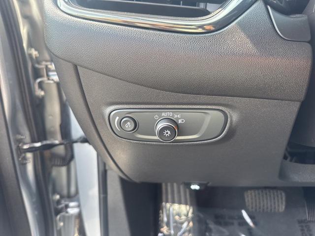 used 2023 Chevrolet Equinox car, priced at $25,990