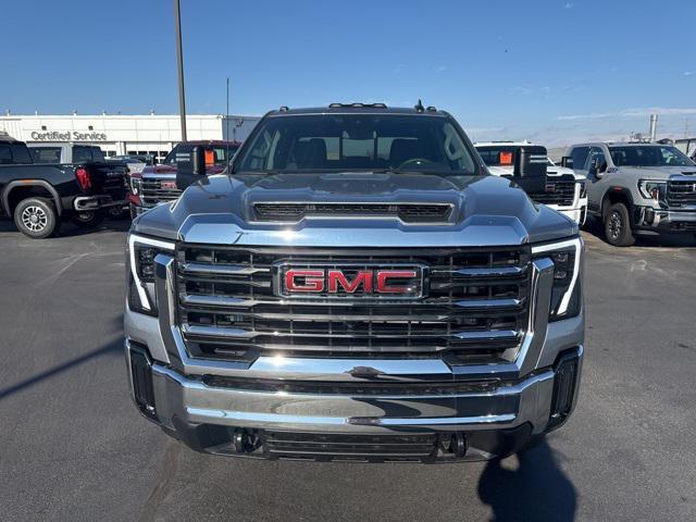 new 2025 GMC Sierra 3500 car, priced at $77,280