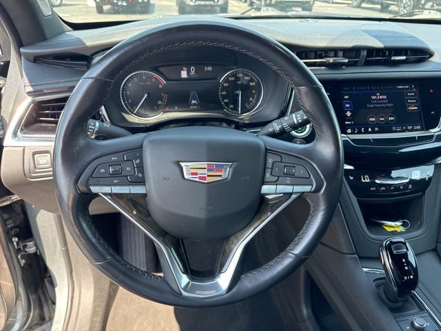 used 2023 Cadillac XT6 car, priced at $37,464