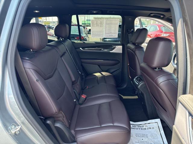 used 2023 Cadillac XT6 car, priced at $37,464