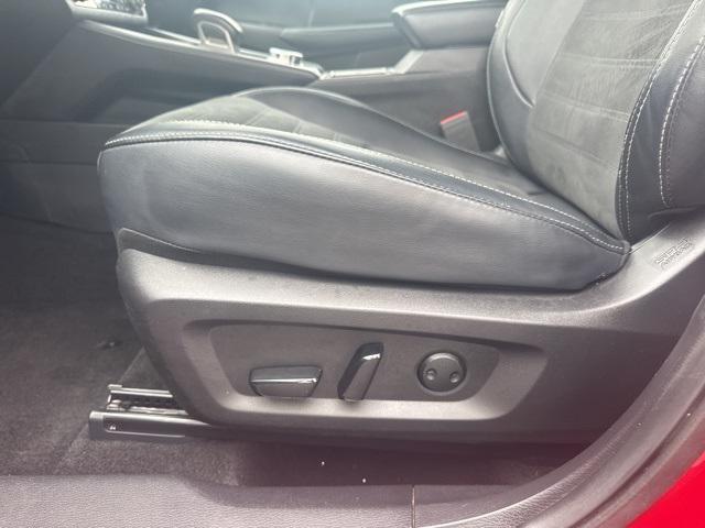 used 2024 Mitsubishi Outlander car, priced at $22,975