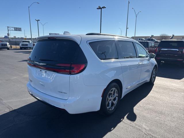 used 2022 Chrysler Pacifica car, priced at $25,678