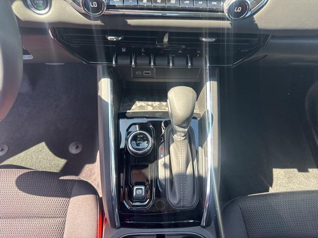 new 2025 GMC Canyon car, priced at $46,015
