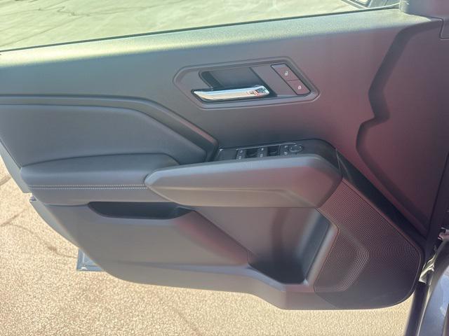 new 2025 GMC Canyon car, priced at $46,015
